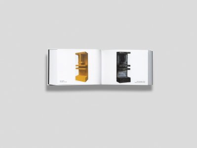 True to New – New Year's Zines 2007–2025 / Dem Neuen treu – Neujahrshefte 2007–2025