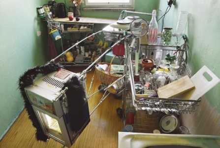 L'appartement-atelier de Violett e a à Varsovie